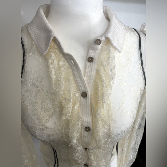 Free People soft stretchy Ivory lace & black button crop top collared blouse XS - Picture 13 of 14
